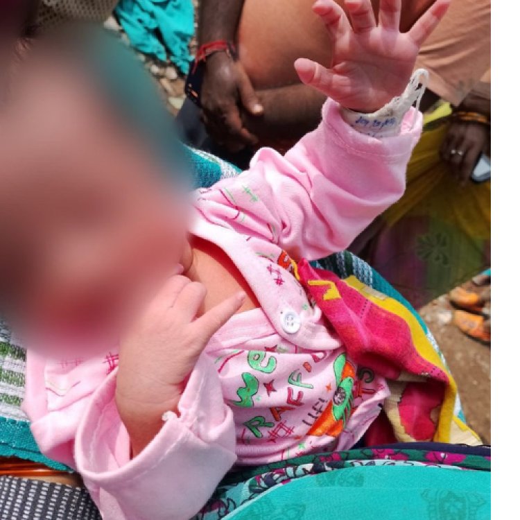 तीन दिन की बच्ची लावारिस हालत में कूड़े के ढेर में मिली